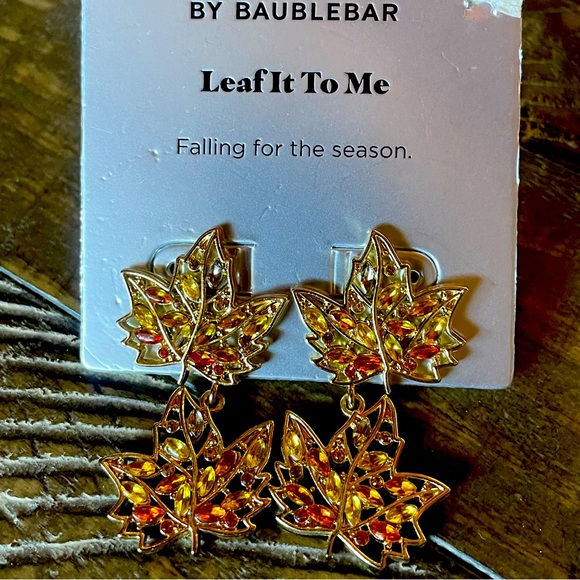 NEW SUGARFIX By BAUBLEBAR Rhinestone Leaf It To Me Earrings - Picture 1 of 5